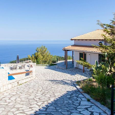 Villa Skyfall Kalamítsi 外观 照片