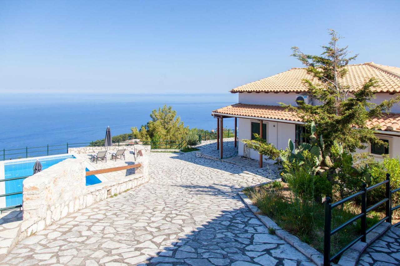 Villa Skyfall Kalamítsi 外观 照片